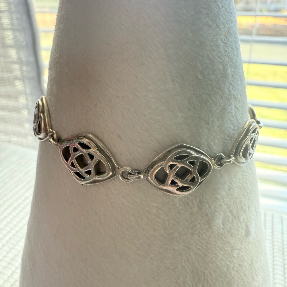 Sterling Silver Celtic Knot Bracelet – 7” Taxco Artisan Design